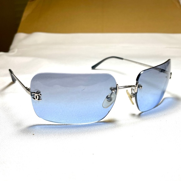 CHANEL Sunglasses 4017-D 62□17 Cocomark Rhinestone Gradation Rimless with  case